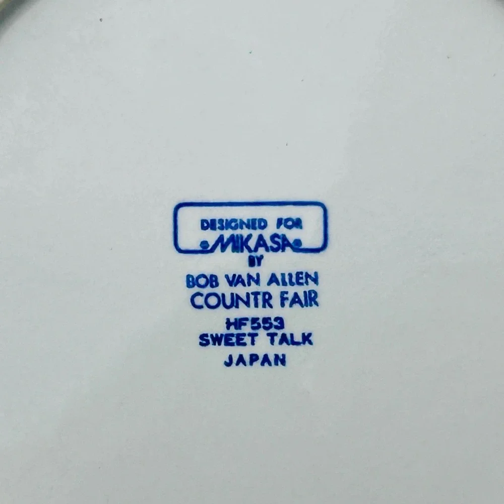 MIKASA Country‎ Fair Sweet Talk Salad Plates 7 1/2